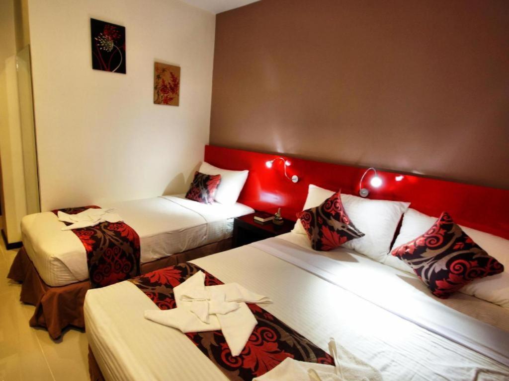Big Daddy Hotel And Convention Center Butuan City Esterno foto